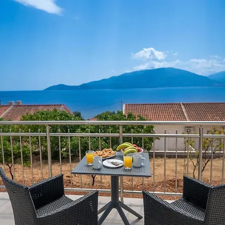 Maritina's Amazing Sea View شقة